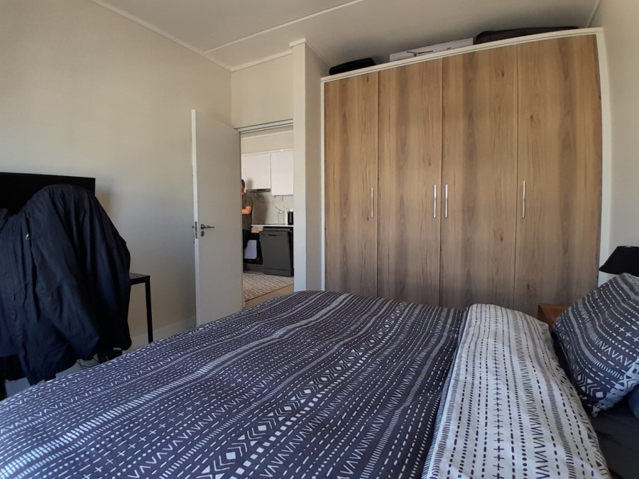 To Let 1 Bedroom Property for Rent in Sandown Western Cape